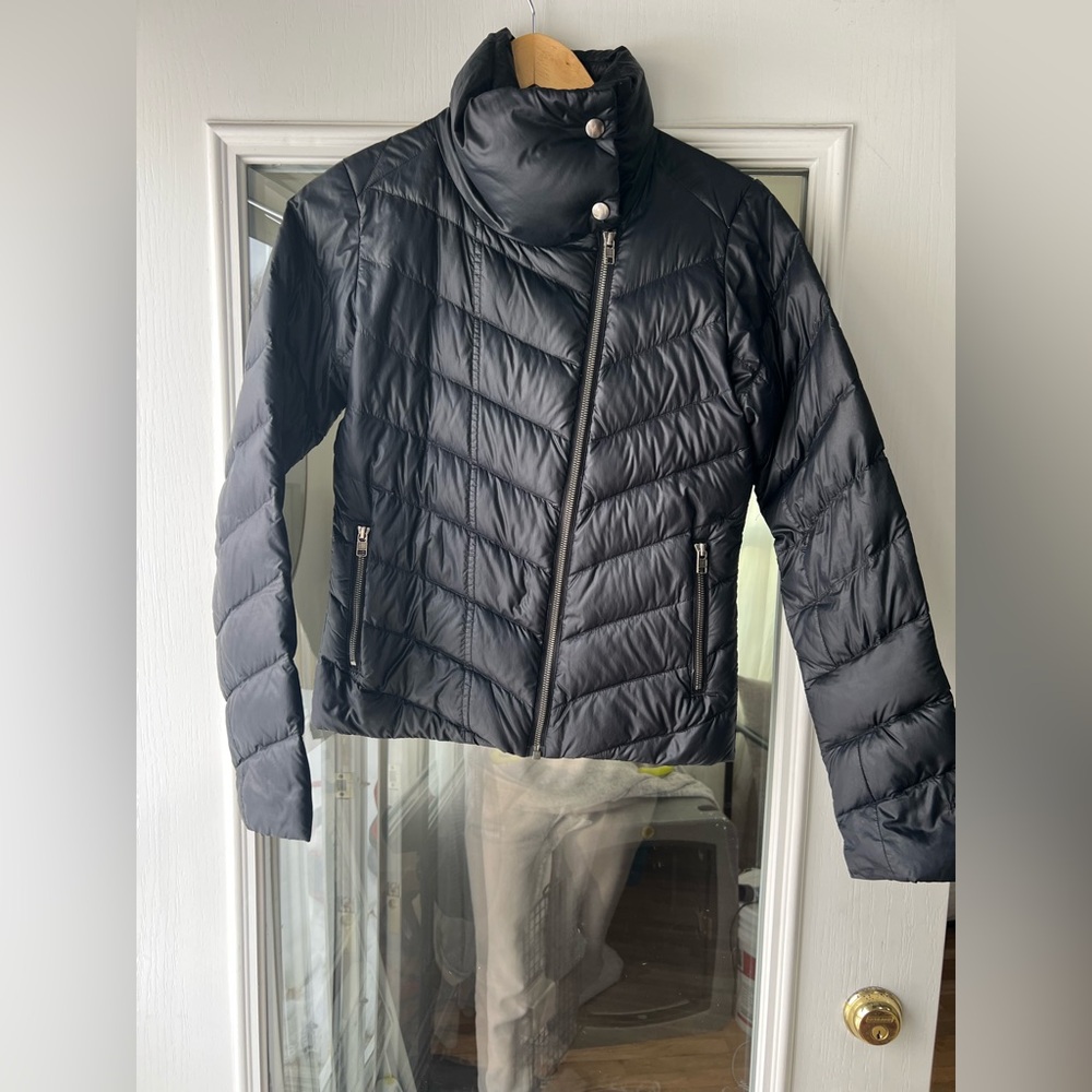 Patagonia Women's Black Puffer Prow Jacket Coat